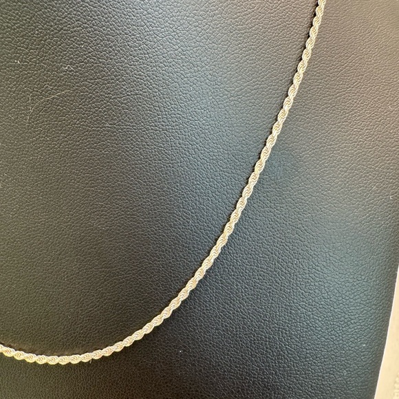 S925 Diamond Cut Rope Chain | Silver | Adjustable - Picture 4 of 5